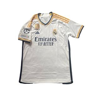 Real Madrid 23/24 home jersey (XL)
